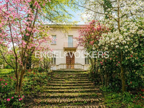 casa indipendente in vendita a Sassuolo in zona Salvarola Terme