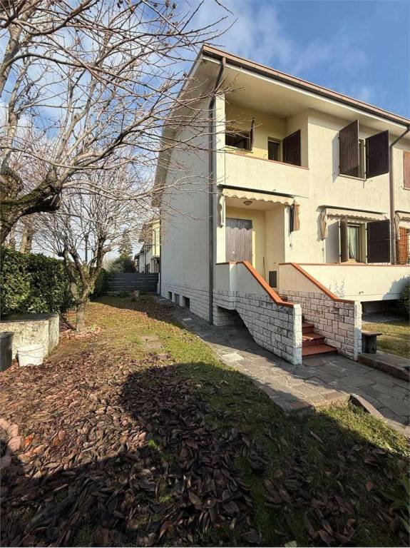 casa indipendente in vendita a Sassuolo