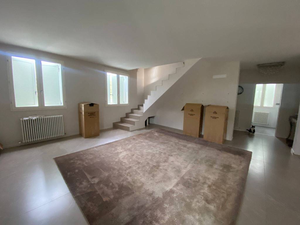 casa indipendente in vendita a Sassuolo