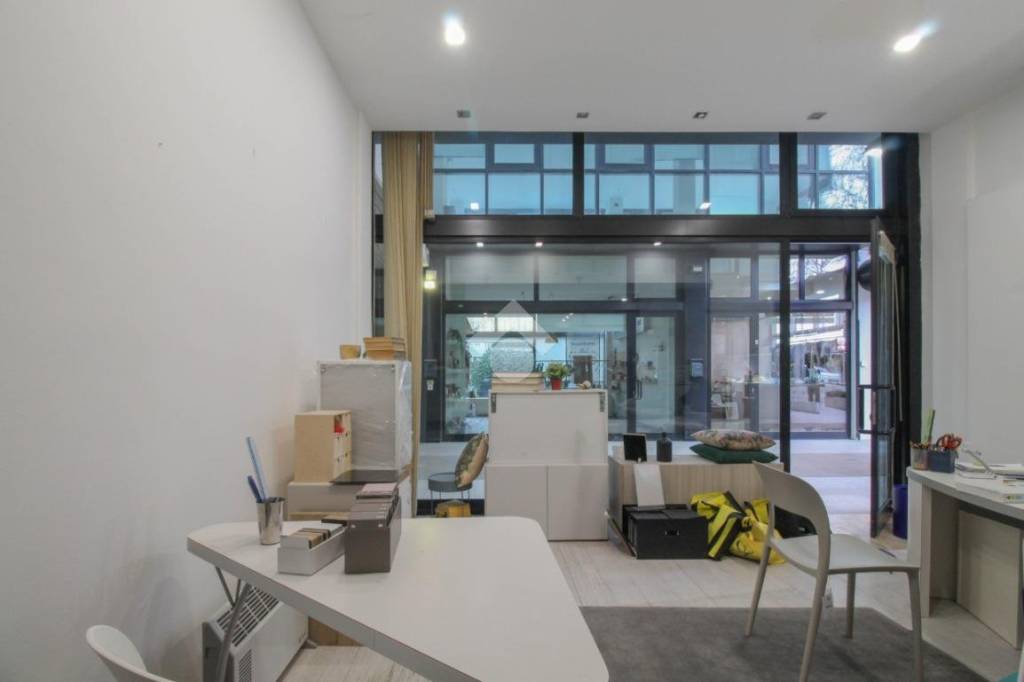 negozio in vendita a Sassuolo