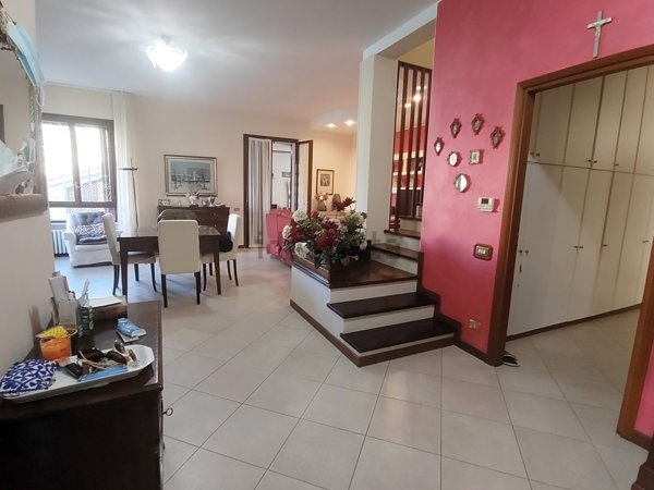 casa indipendente in vendita a Sassuolo in zona Centro Storico / San Giorgio