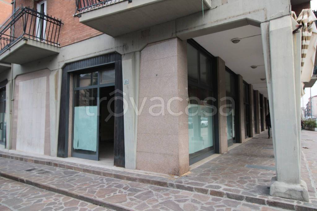 trivano in vendita a Sassuolo