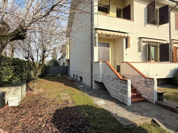 casa indipendente in vendita a Sassuolo