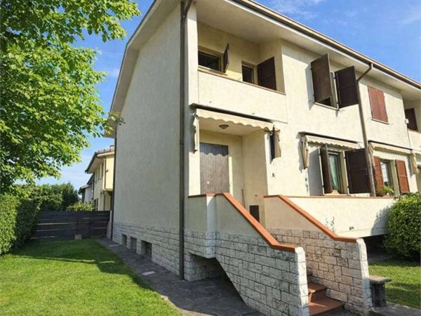 casa indipendente in vendita a Sassuolo
