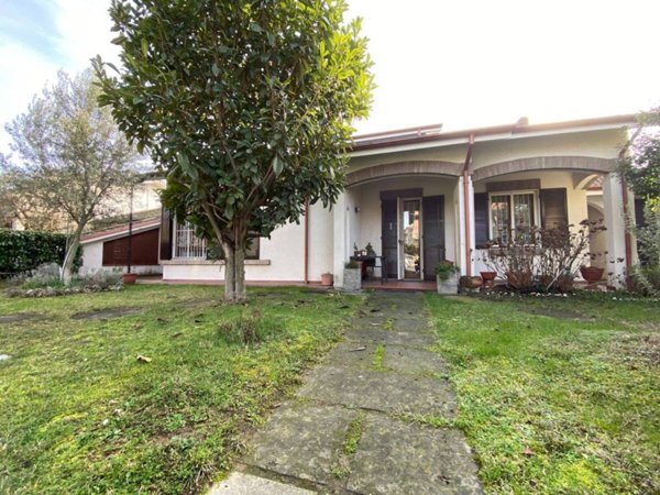 casa indipendente in vendita a Sassuolo