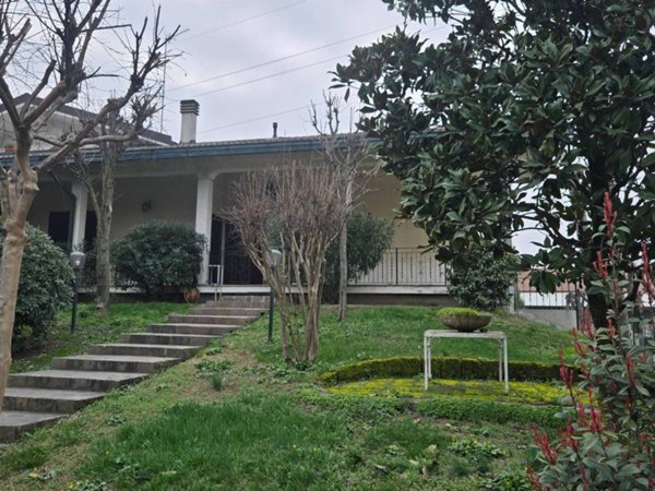 casa indipendente in vendita a Sassuolo