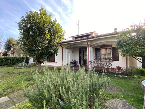 casa indipendente in vendita a Sassuolo
