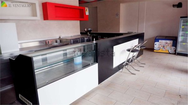 negozio in vendita a Sassuolo