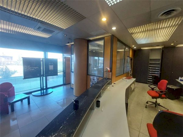 ufficio in vendita a Sassuolo