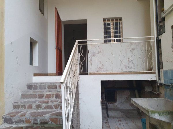 casa indipendente in vendita a Sassuolo in zona San Michele dei Mucchietti