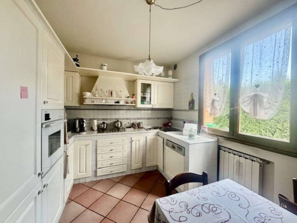 casa indipendente in vendita a Sassuolo in zona Centro Storico / San Giorgio