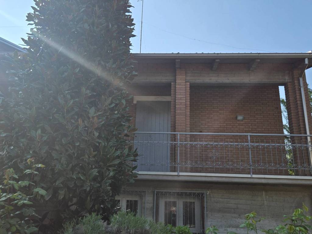 casa indipendente in vendita a Sassuolo