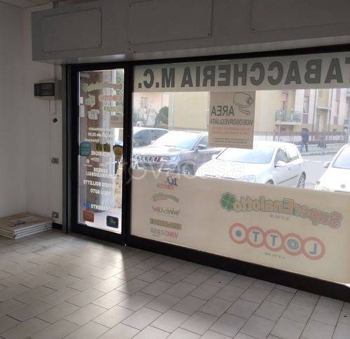 negozio in vendita a Sassuolo in zona Centro Storico / San Giorgio