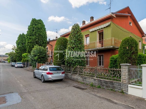 casa indipendente in vendita a Sassuolo in zona Centro Storico / San Giorgio