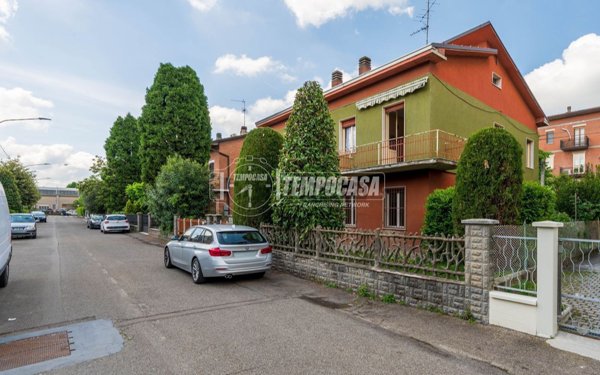 casa indipendente in vendita a Sassuolo in zona Centro Storico / San Giorgio