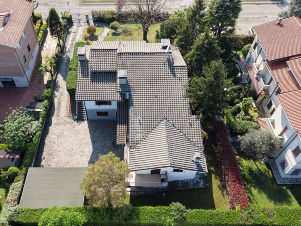casa indipendente in vendita a Sassuolo
