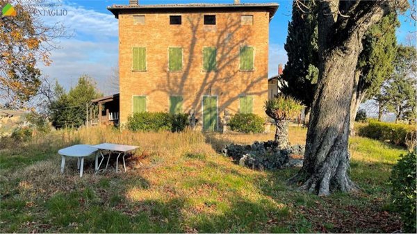 villa in vendita a Sassuolo in zona Montegibbio