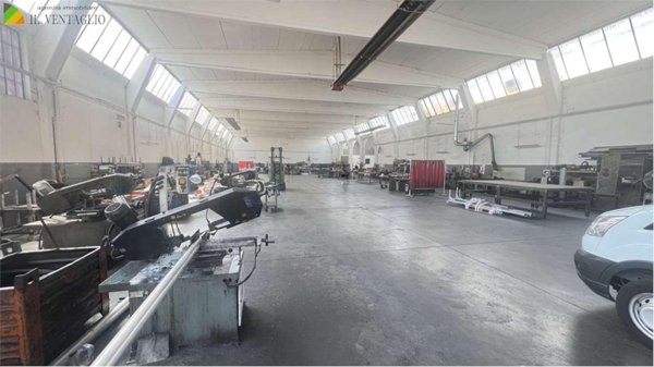 negozio in vendita a Sassuolo