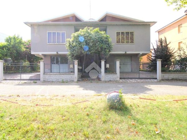 casa indipendente in vendita a Sassuolo