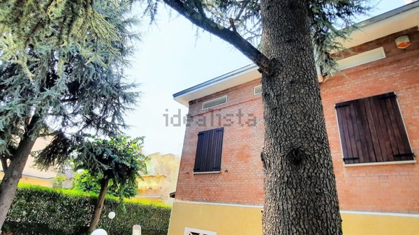 casa indipendente in vendita a Sassuolo in zona Centro Storico / San Giorgio
