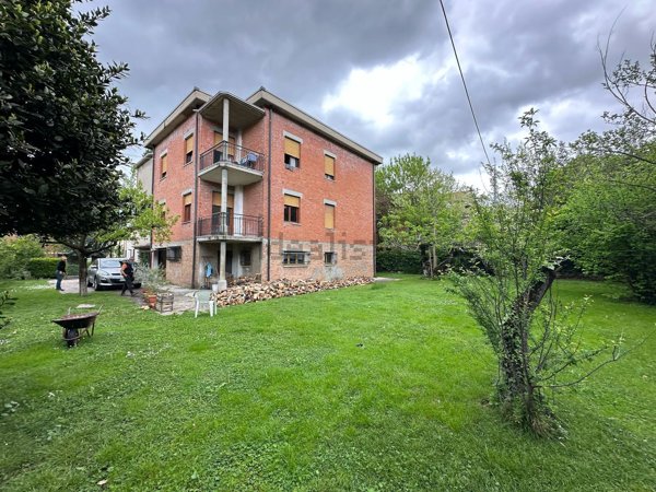 casa indipendente in vendita a Sassuolo in zona Centro Storico / San Giorgio