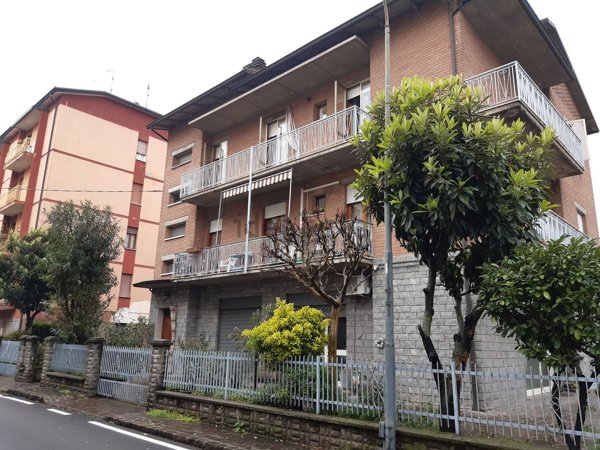 casa indipendente in vendita a Sassuolo in zona Centro Storico / San Giorgio