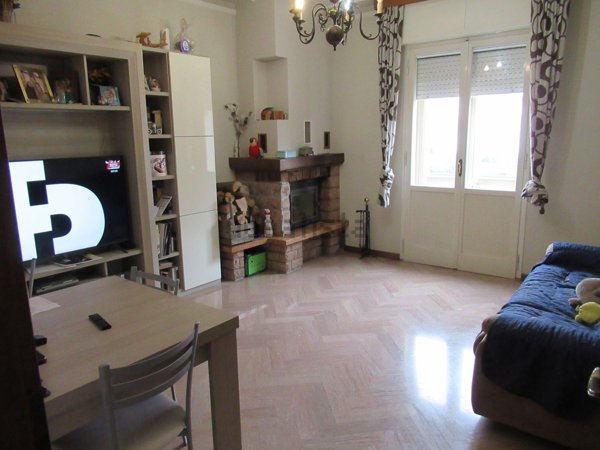 casa indipendente in vendita a Sassuolo in zona Centro Storico / San Giorgio