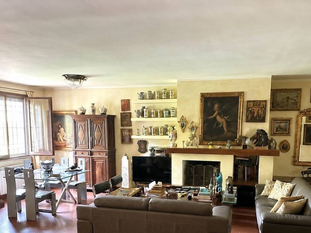 casa indipendente in vendita a Sassuolo in zona Centro Storico / San Giorgio
