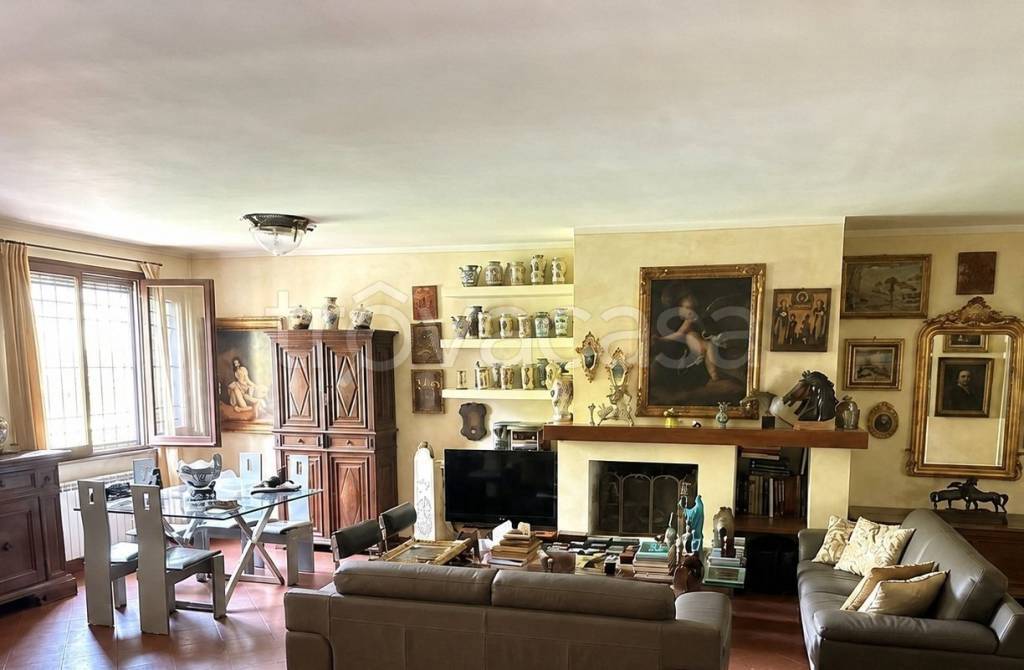 casa indipendente in vendita a Sassuolo in zona Centro Storico / San Giorgio