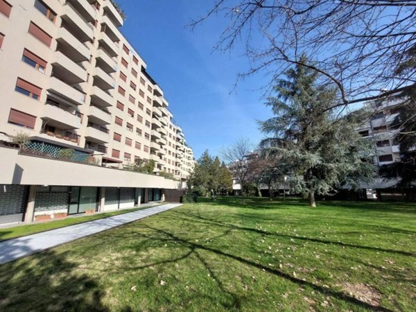 ufficio in vendita a Sassuolo in zona Centro Storico / San Giorgio