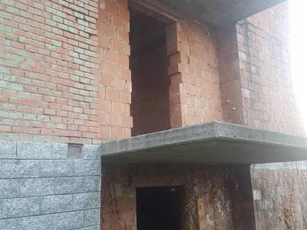 intera palazzina in vendita a Sassuolo in zona Salvarola Terme