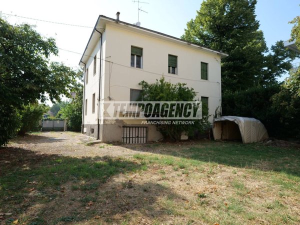 appartamento in vendita a Sassuolo in zona Centro Storico / San Giorgio