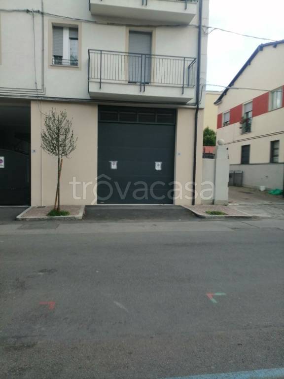 box auto in vendita a Sassuolo