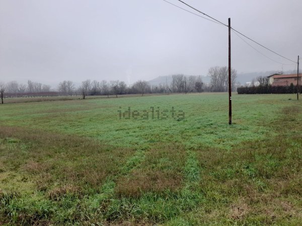 terreno in vendita a Sassuolo in zona San Michele dei Mucchietti