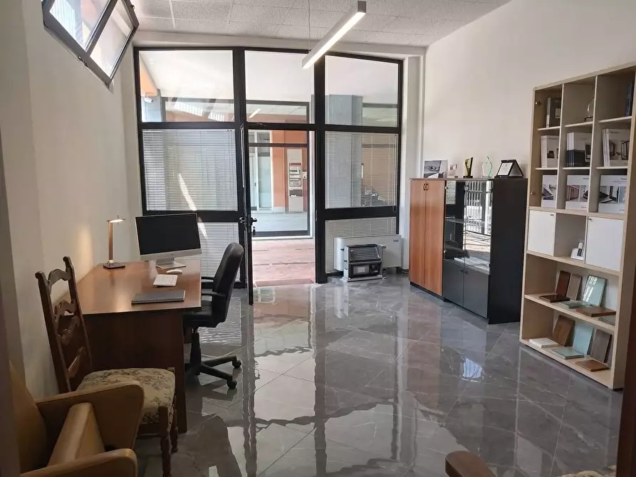 ufficio in vendita a Sassuolo in zona Centro Storico / San Giorgio