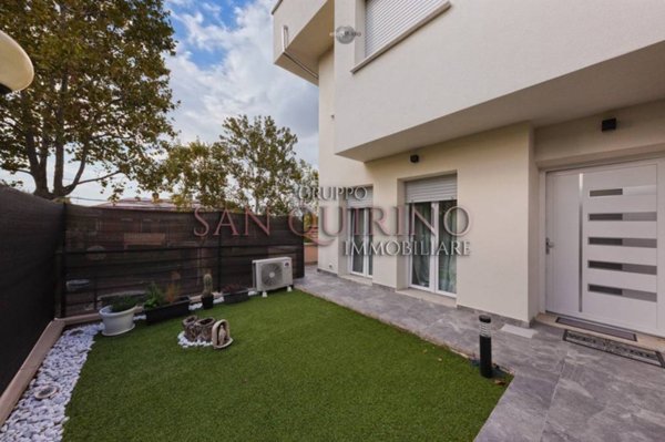 casa indipendente in vendita a Sassuolo in zona Salvarola Terme