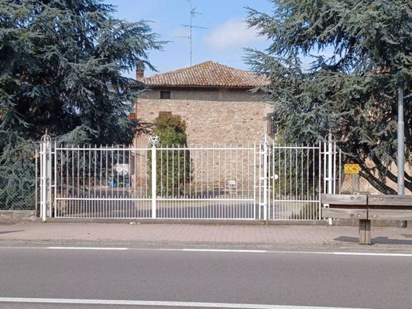 terreno edificabile in vendita a Savignano sul Panaro in zona Formica