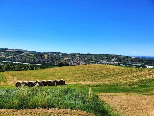 casa indipendente in vendita a Savignano sul Panaro in zona Garofano