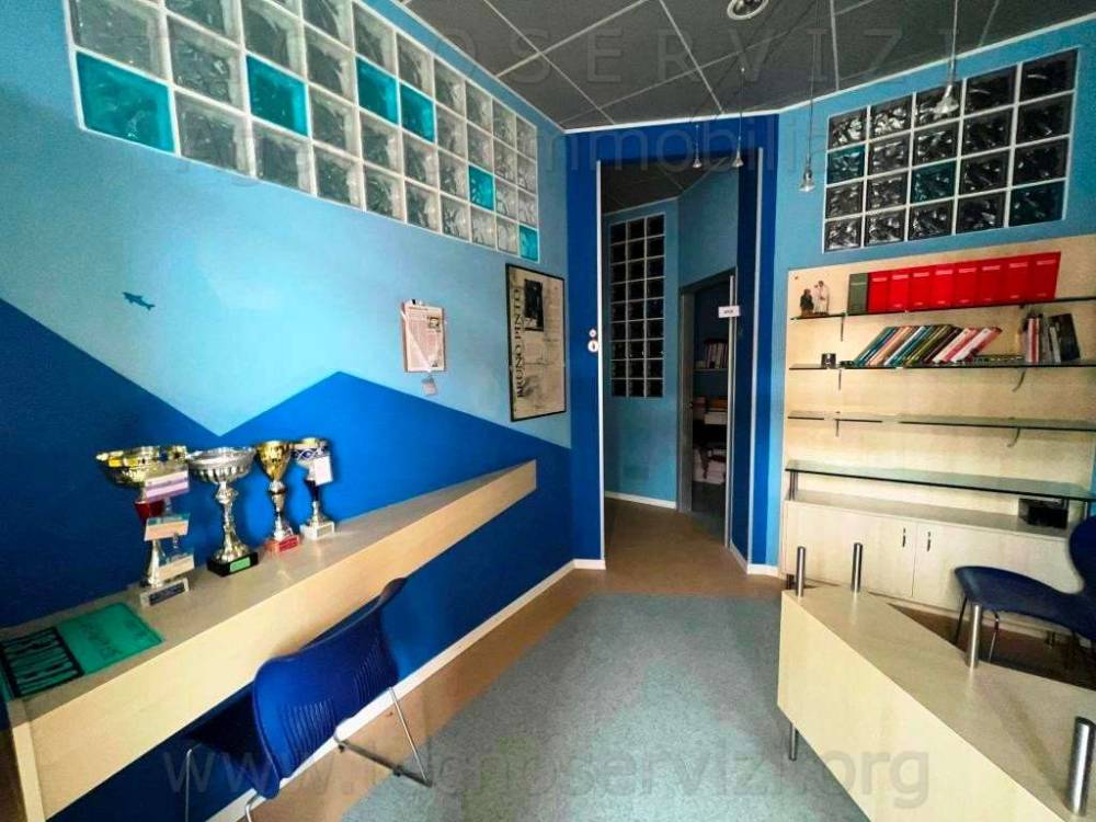 ufficio in vendita a Savignano sul Panaro