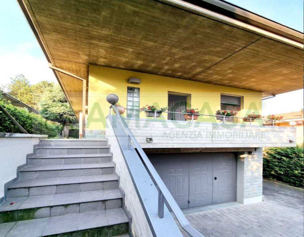 casa indipendente in vendita a Savignano sul Panaro