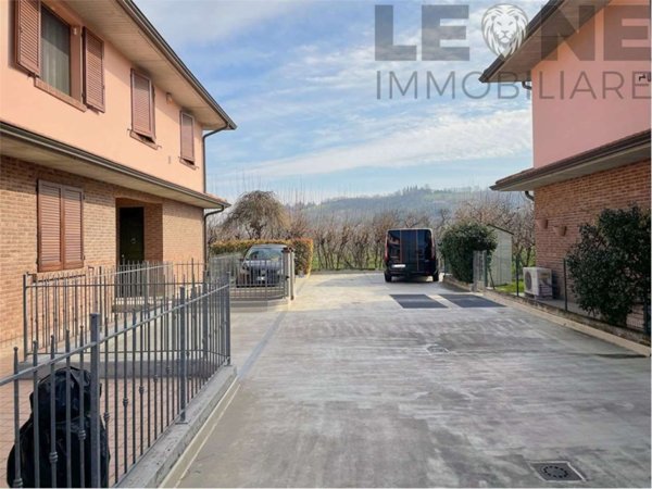 appartamento in vendita a Savignano sul Panaro in zona Formica