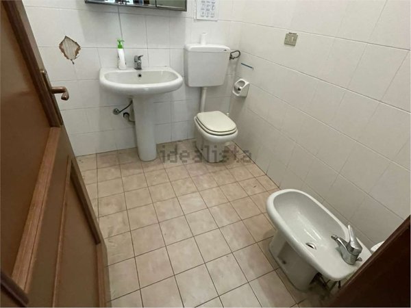 ufficio in vendita a Savignano sul Panaro in zona Formica