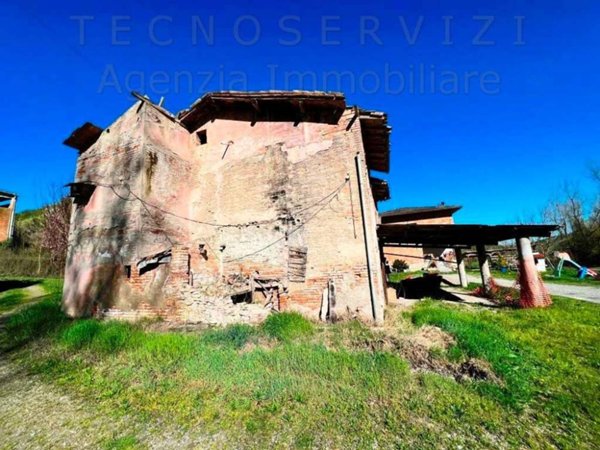 casa indipendente in vendita a Savignano sul Panaro in zona Formica