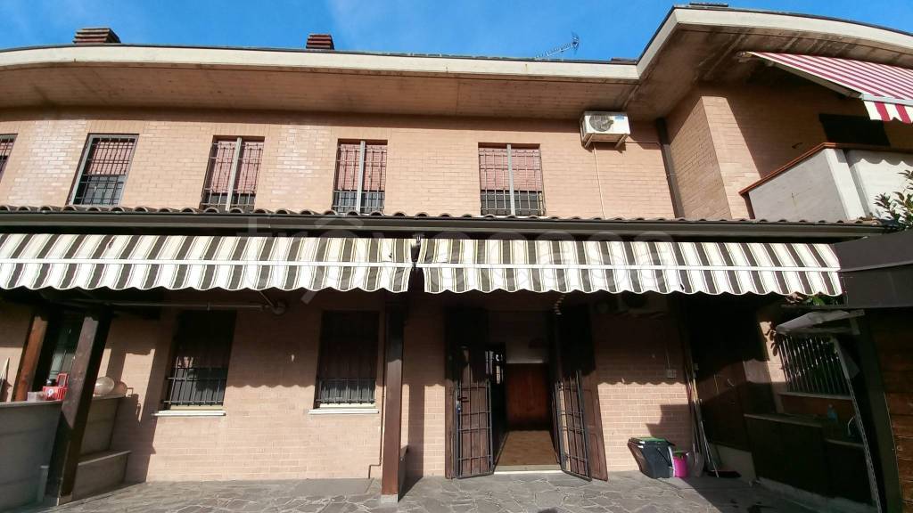 casa indipendente in vendita a Savignano sul Panaro in zona Formica