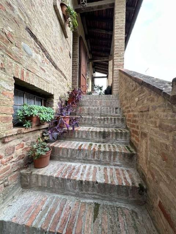 casa semindipendente in vendita a Savignano sul Panaro