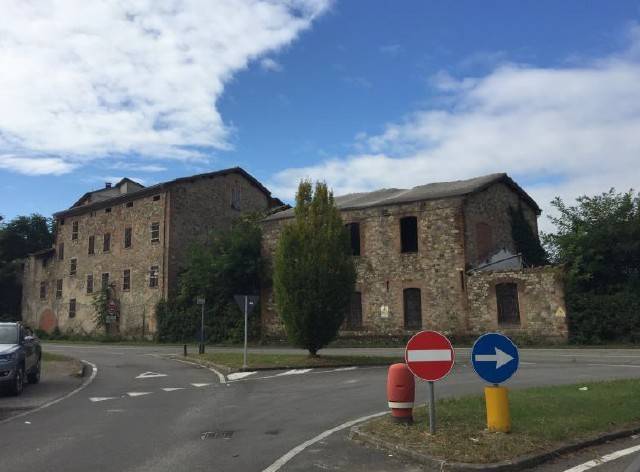 locale di sgombero in vendita a Savignano sul Panaro in zona Mulino