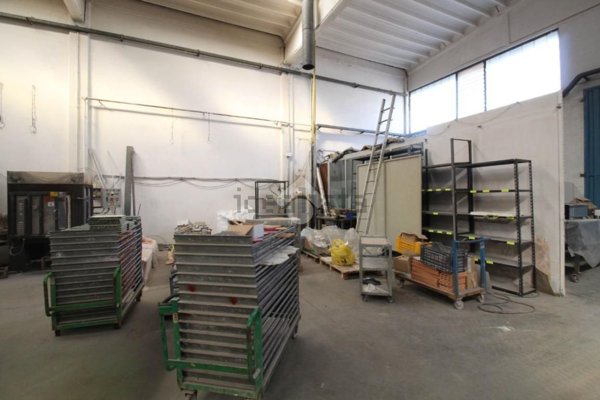 ufficio in vendita a Savignano sul Panaro