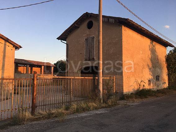 villa in vendita a Savignano sul Panaro in zona Magazzeno
