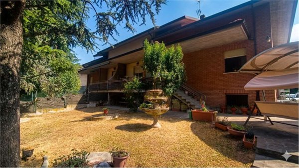 casa indipendente in vendita a Savignano sul Panaro in zona Garofano