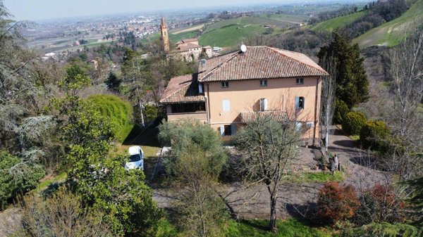 casa indipendente in vendita a Savignano sul Panaro in zona Formica
